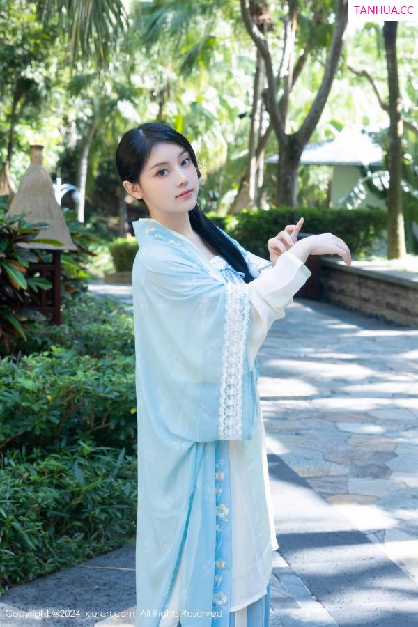   [XiuRen]高清写真图 2024.02.23 No.8137 豆瓣酱 模特合集第2张图片